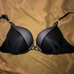 Victoria Secret Bombshell Plunge Bra 🖤